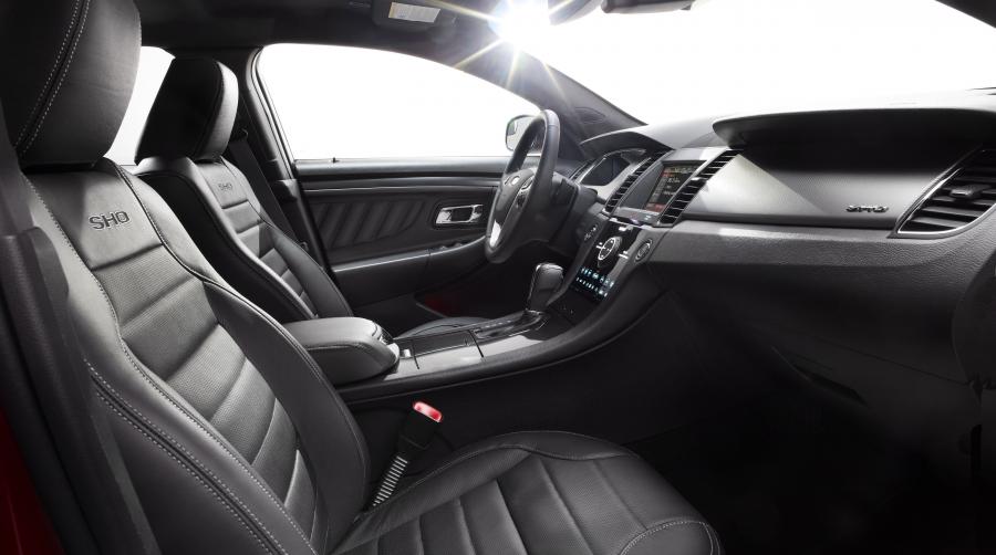  Ford Taurus SHO 2013 года  (фото 52 из 56)